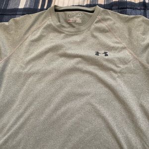 Under Armour loose fit t shirt